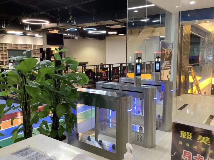 人臉識別閘機(jī)